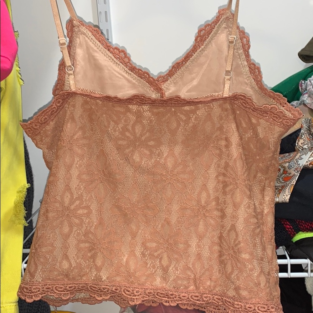 crop top - Picture 2 of 2